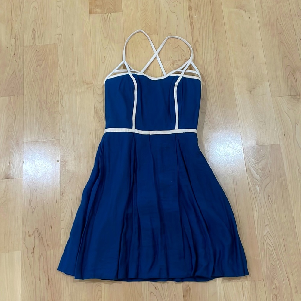 Jessica Simpson dress